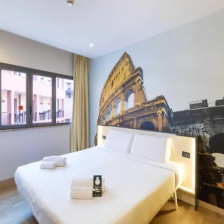 ホテル Tuscolana San Giovanni ローマ