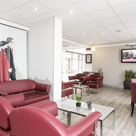 Tuscolana San Giovanni ホテル ローマ