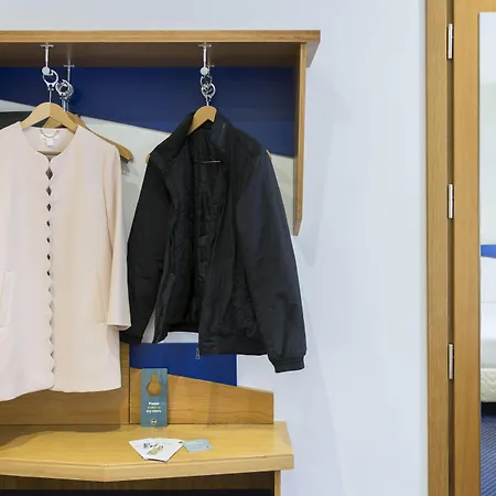 Tuscolana San Giovanni ホテル 3*