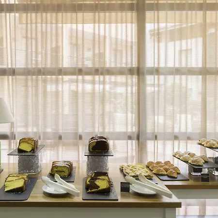 Tuscolana San Giovanni 3*