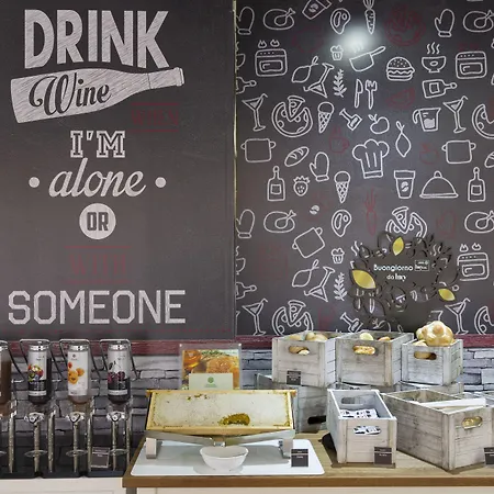 ホテル Tuscolana San Giovanni 3*