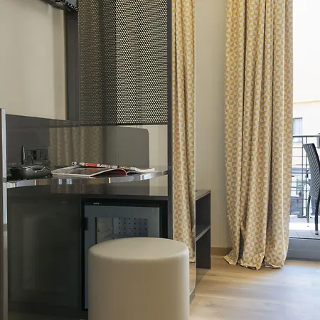 ホテル Tuscolana San Giovanni ローマ