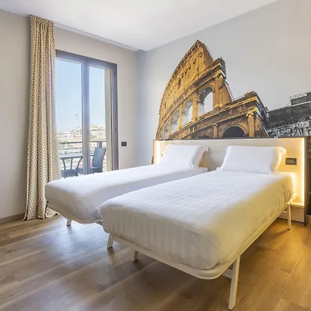 Tuscolana San Giovanni ホテル 3*