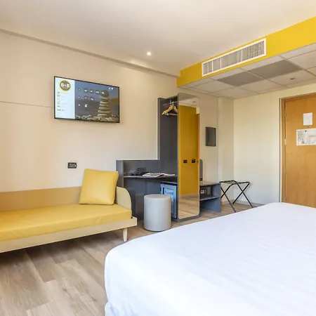 ホテル Tuscolana San Giovanni ローマ