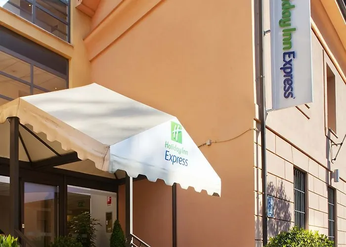 Tuscolana San Giovanni מלון